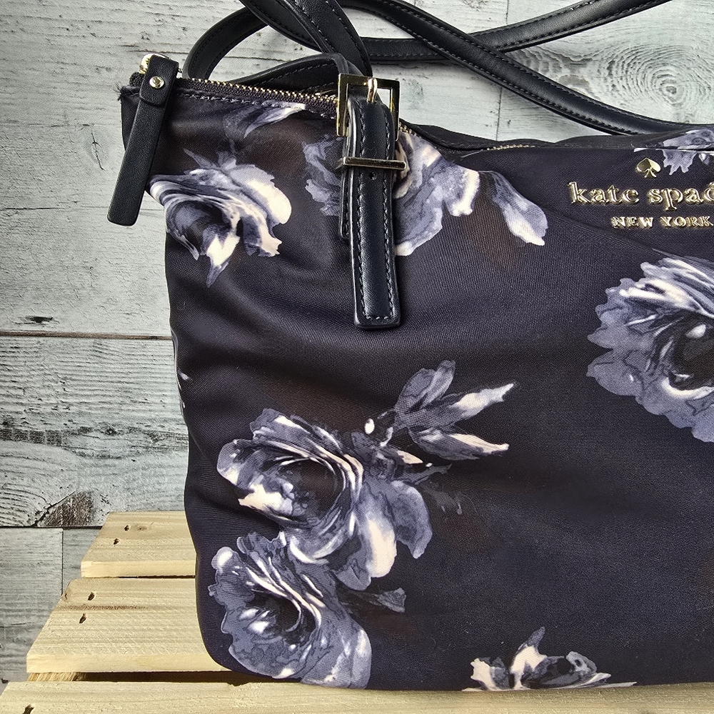 Kate Spade New York Watson Lane Small Maya Tote Bag Night Rose Floral Pattern - Picture 3 of 15
